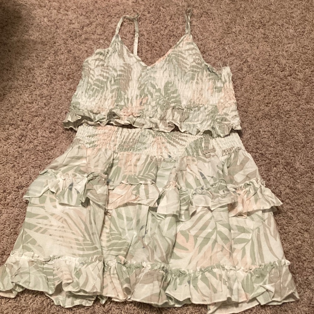 Womens L tank and skirt